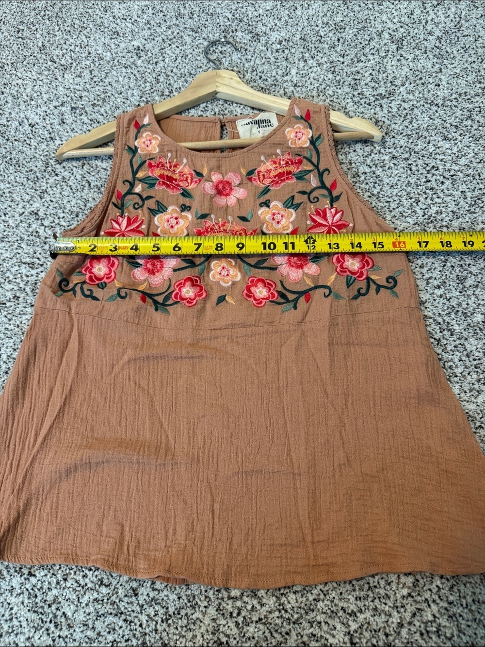 Savanna Jane Floral Embroidered Sleeveless Top - Picture 4 of 7